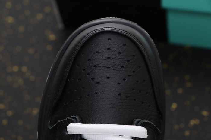 SB Dunk Classics