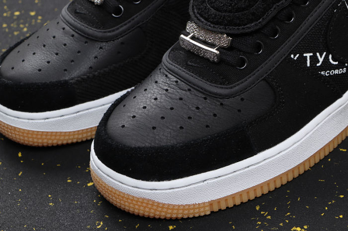 Travis Scott x Air Force 1