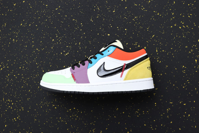 AJ 1 Low Retro Classics Shoes Travis Scott