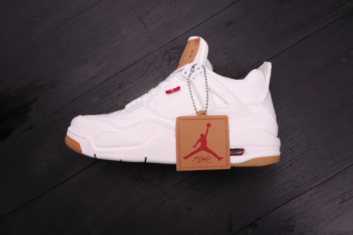 AJ4 Retro Classics Shoes AO2571-100