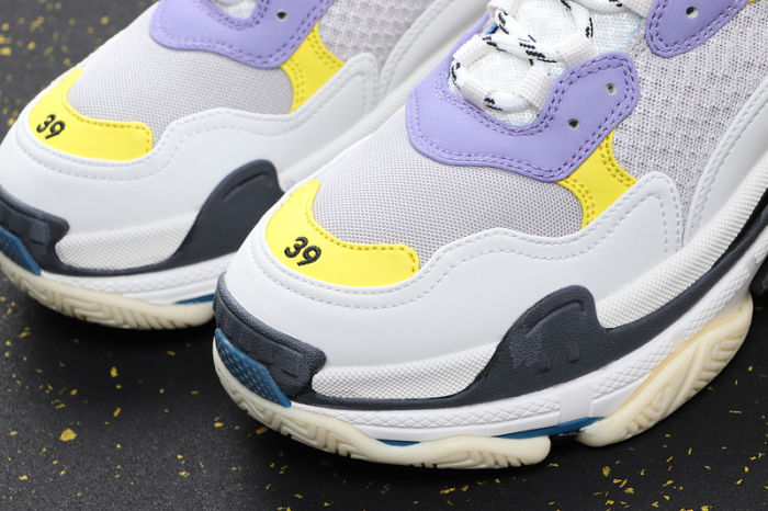 Triple S Classics 4303