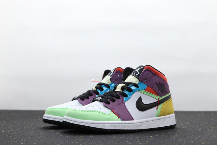 AJ 1 Mid Retro Classics Shoes CW1140-100