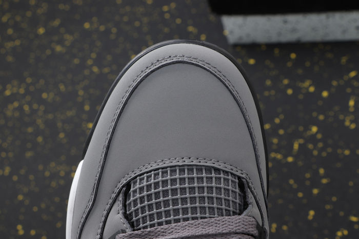 AJ4 Retro Classics Shoes 308497-007