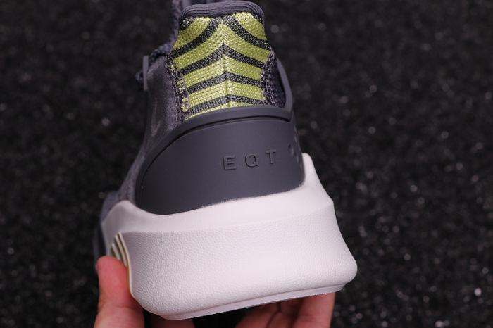 EQT Back ADV