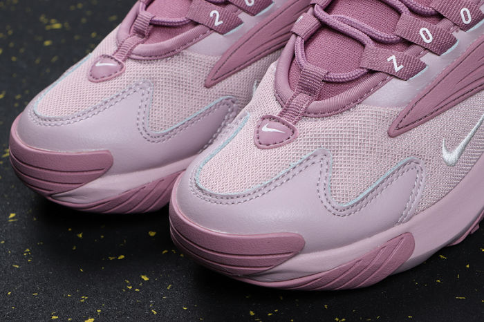 Women's Zoom 2K