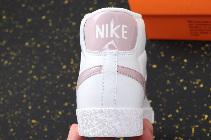 Blazer Mid Classics