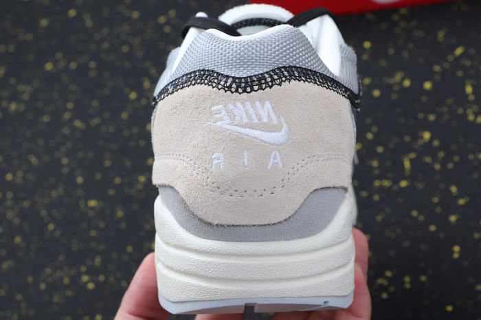 Air‌ Max 1