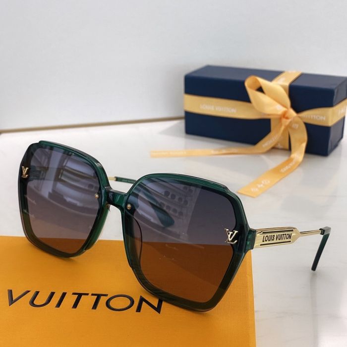 LOUVUITTO* ✨✨✨ High quality, simple and generous, super light, comfortable to wear, excellent effect on face 🕶️