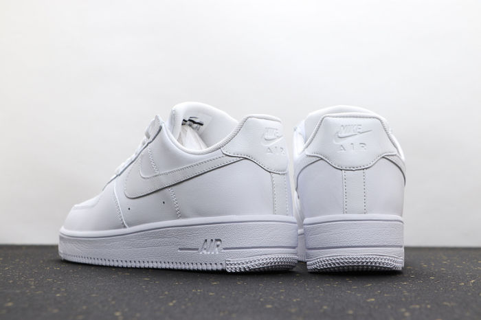 Air Force‎ 1 ULTRAFORCE‎ LTHR WHITE LOW