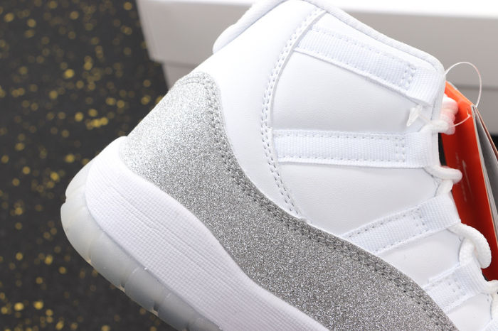 AJ11 Retro Classics Basketball Shoes AR0715-100