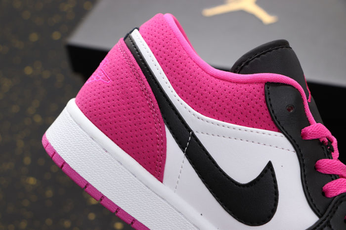 AJ 1 Low Retro Classics Shoes CK3022-005