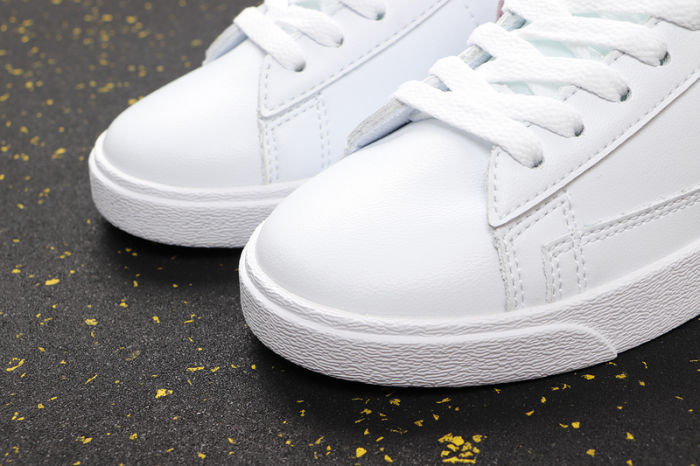 Blazer Mid Classics
