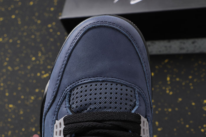 AJ4 Retro Classics Shoes CQ9597-401