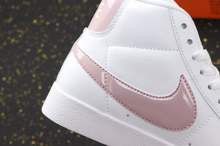 Blazer Mid Classics