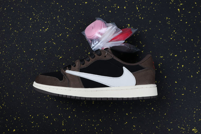 AJ 1 Low Retro Classics Shoes Travis Scott