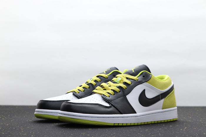 AJ 1 Low Retro Classics Shoes CK3022-003