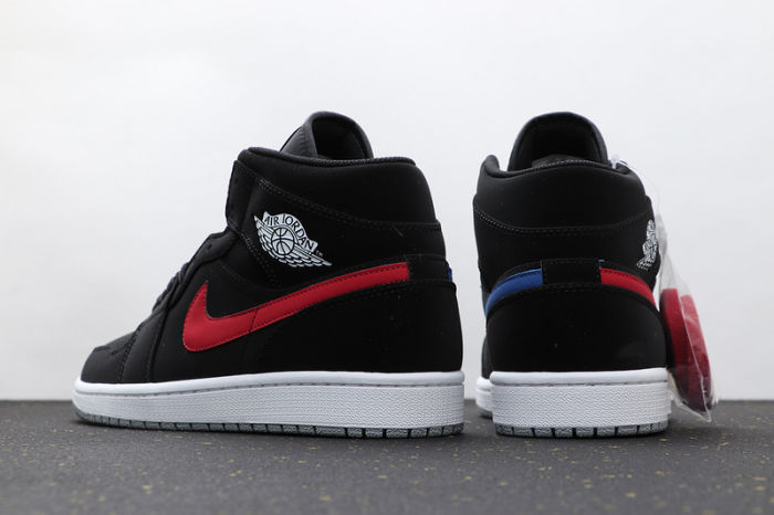 AJ 1 Mid Retro Classics Shoes 554724-065
