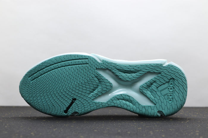 AlphaBOUNCE Instinct