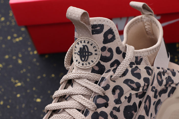 Air Huarache Run 557