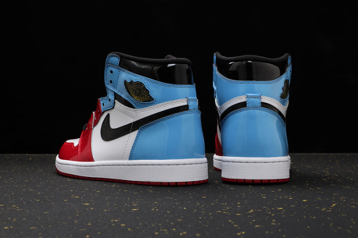 AJ 1 High Retro Classics Shoes CK5666-100