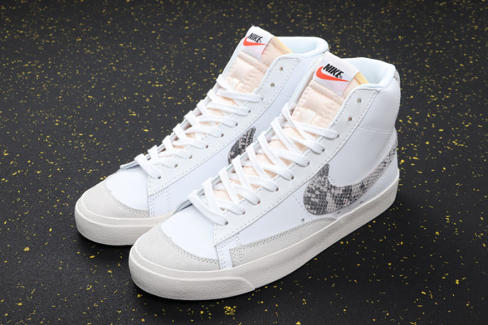 Blazer Mid Classics