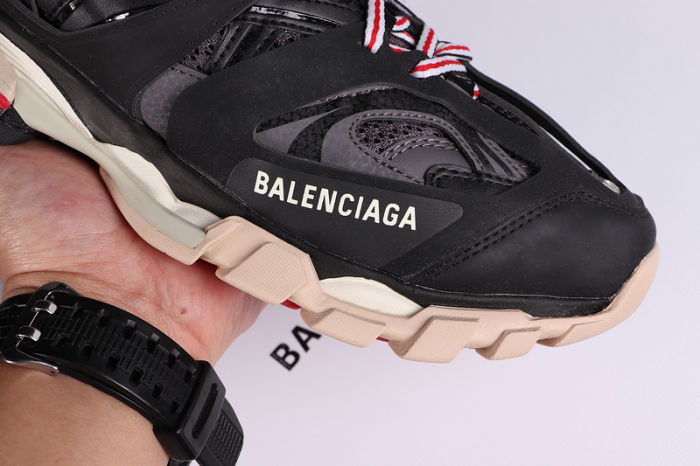 Track 3.0 Classics EE2E