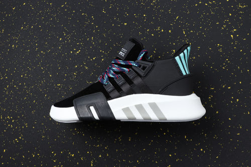 EQT Back ADV