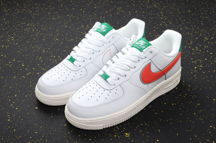 Stranger Things x Air Force 1 Upstep