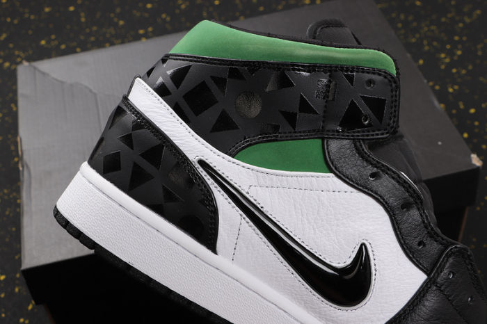AJ 1 Mid Retro Classics Shoes CJ9219-001