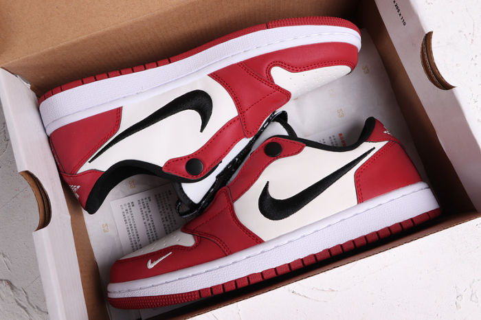 AJ 1 Low Retro Classics Shoes BQ8462-601