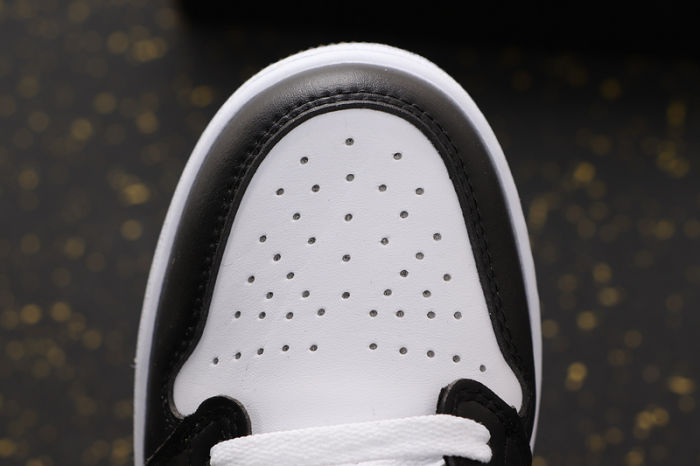 AJ 1 Low Retro Classics Shoes CW5564-001