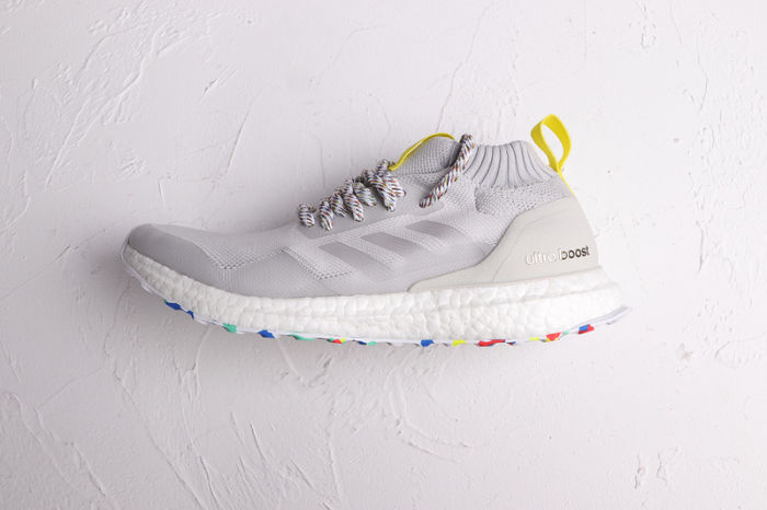 UltraBOOST MID Running