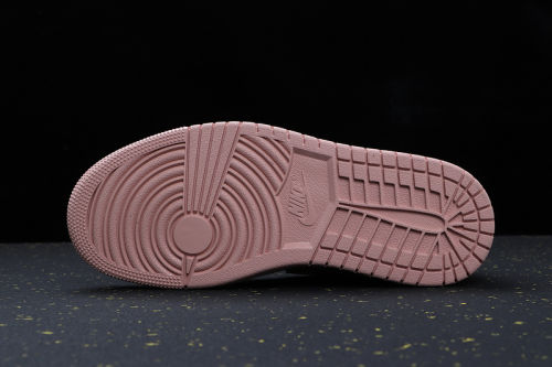 Women's AJ 1 Mid Retro Classics Shoes 555112-600