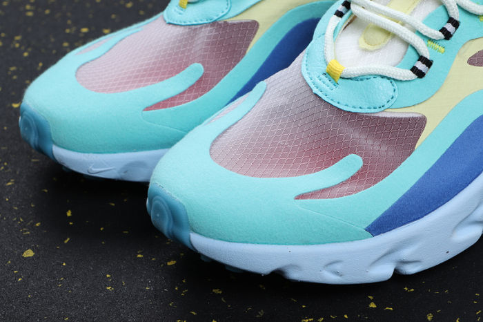 Air Max 270 React