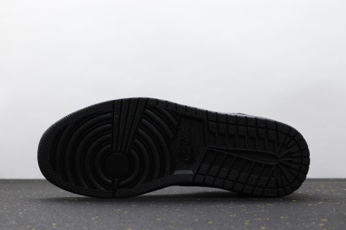 AJ 1 Mid Retro Classics Shoes CU2804-300