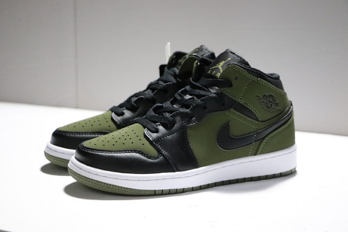 Women's AJ 1 Mid Retro Classics Shoes 554724-301