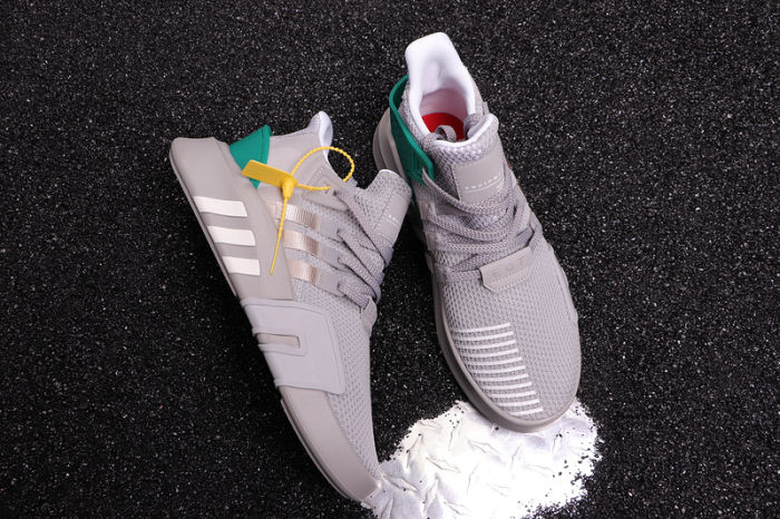 EQT Back ADV