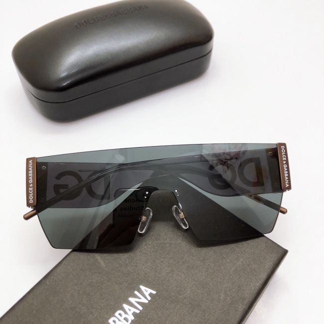 DOLCE&GABBANA sunglasses