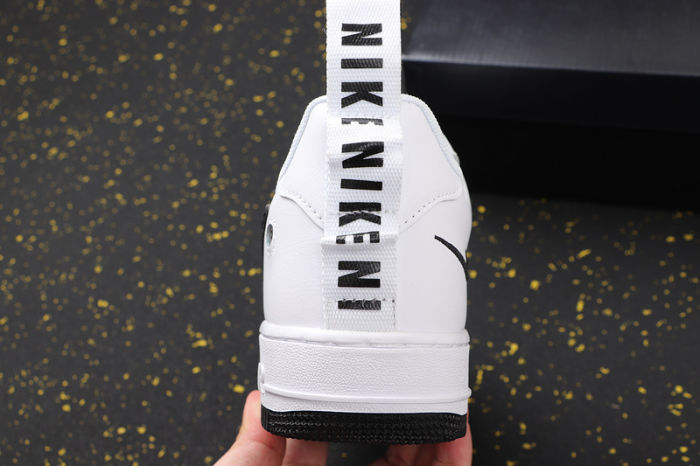 Air Force 1 LV8 Ul