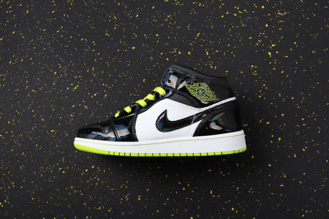 AJ 1 Mid Retro Classics Shoes BQ6931-003