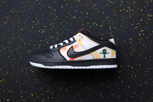 SB Dunk Classics