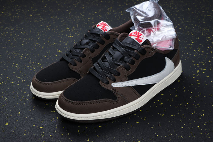 AJ 1 Low Retro Classics Shoes Travis Scott