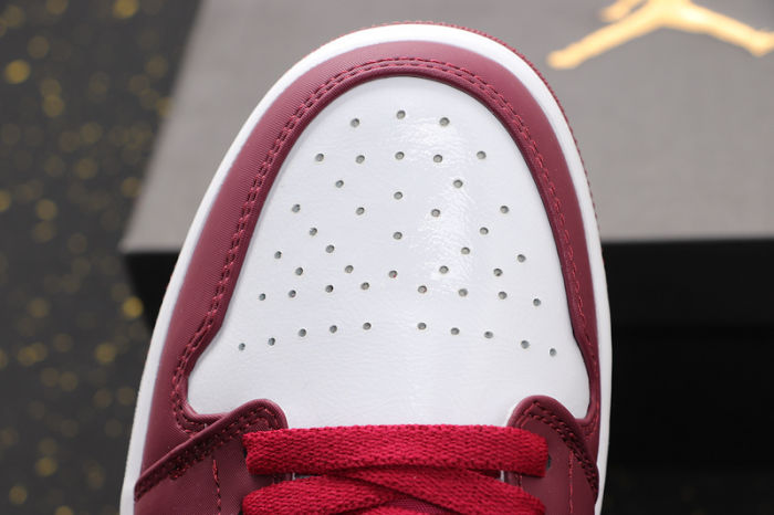 AJ 1 Low Retro Classics Shoes 553558-604
