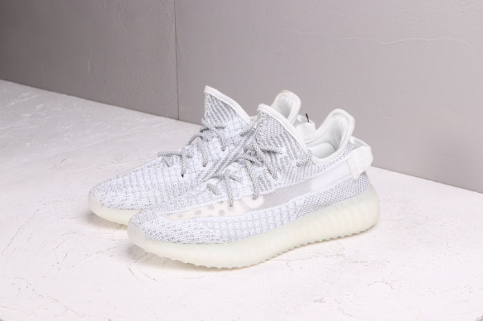 Kids YEEZY BOOST 350 V2