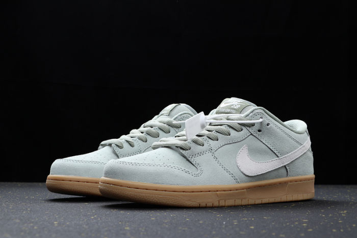 SB Dunk Classics