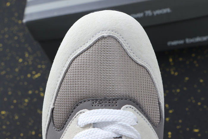 NB999 Classics 002