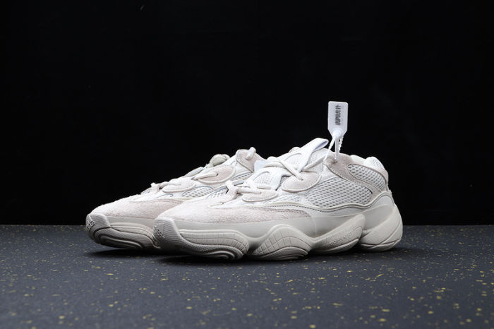 YEEZY BOOST 500
