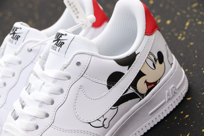 Air Force 1 AQ8741-116