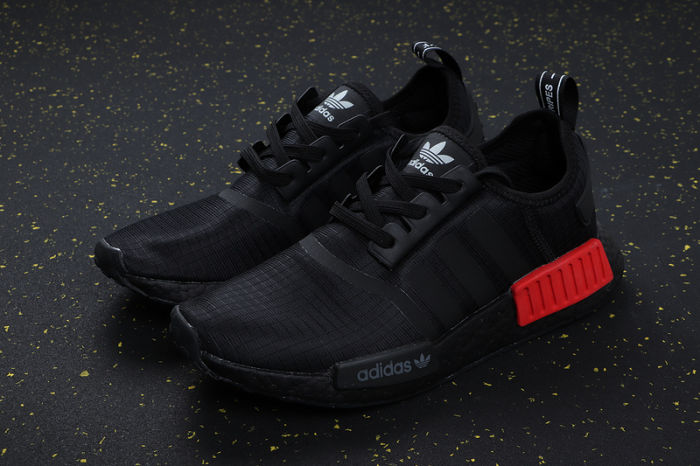 NMD_R1 Boost