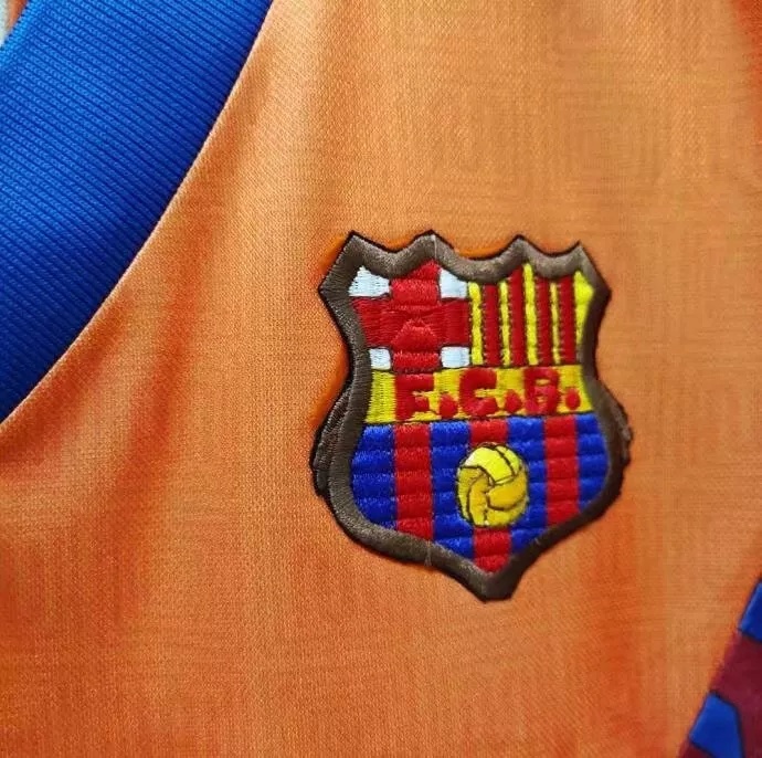 1991 / 1992 Barcelona away Soccer Jersey